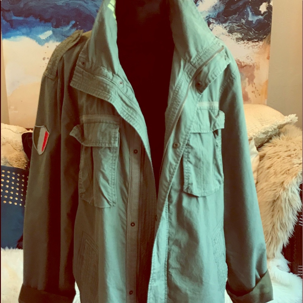 Vintage Men’s army green jacket